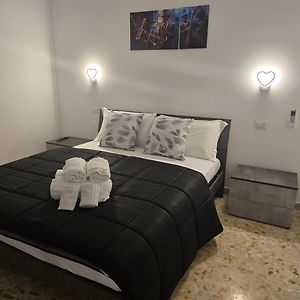 Private Bathroom King Room